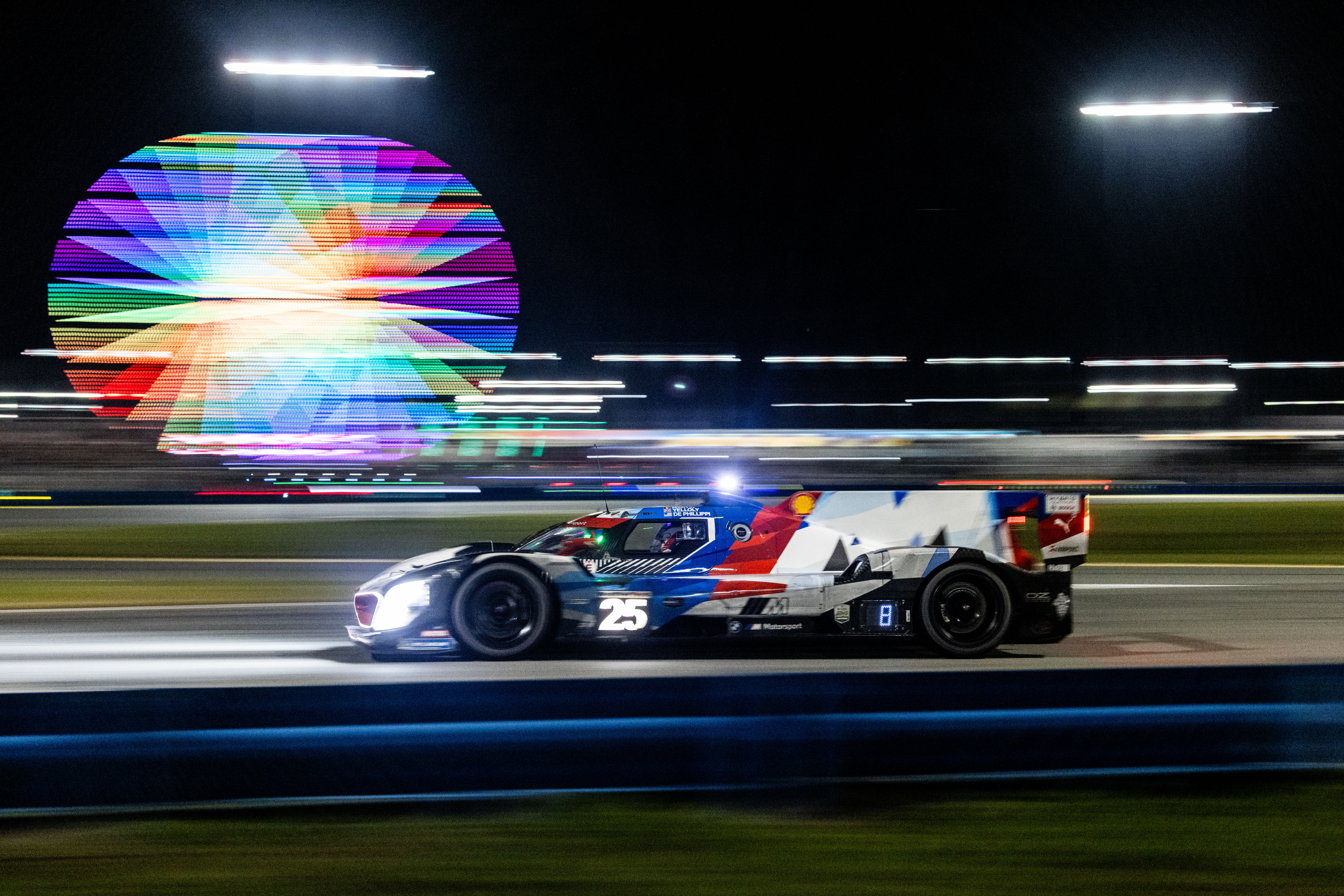 GTD PRO podium for the BMW M4 GT3 – Technical problems set back BMW M Hybrid V8s.